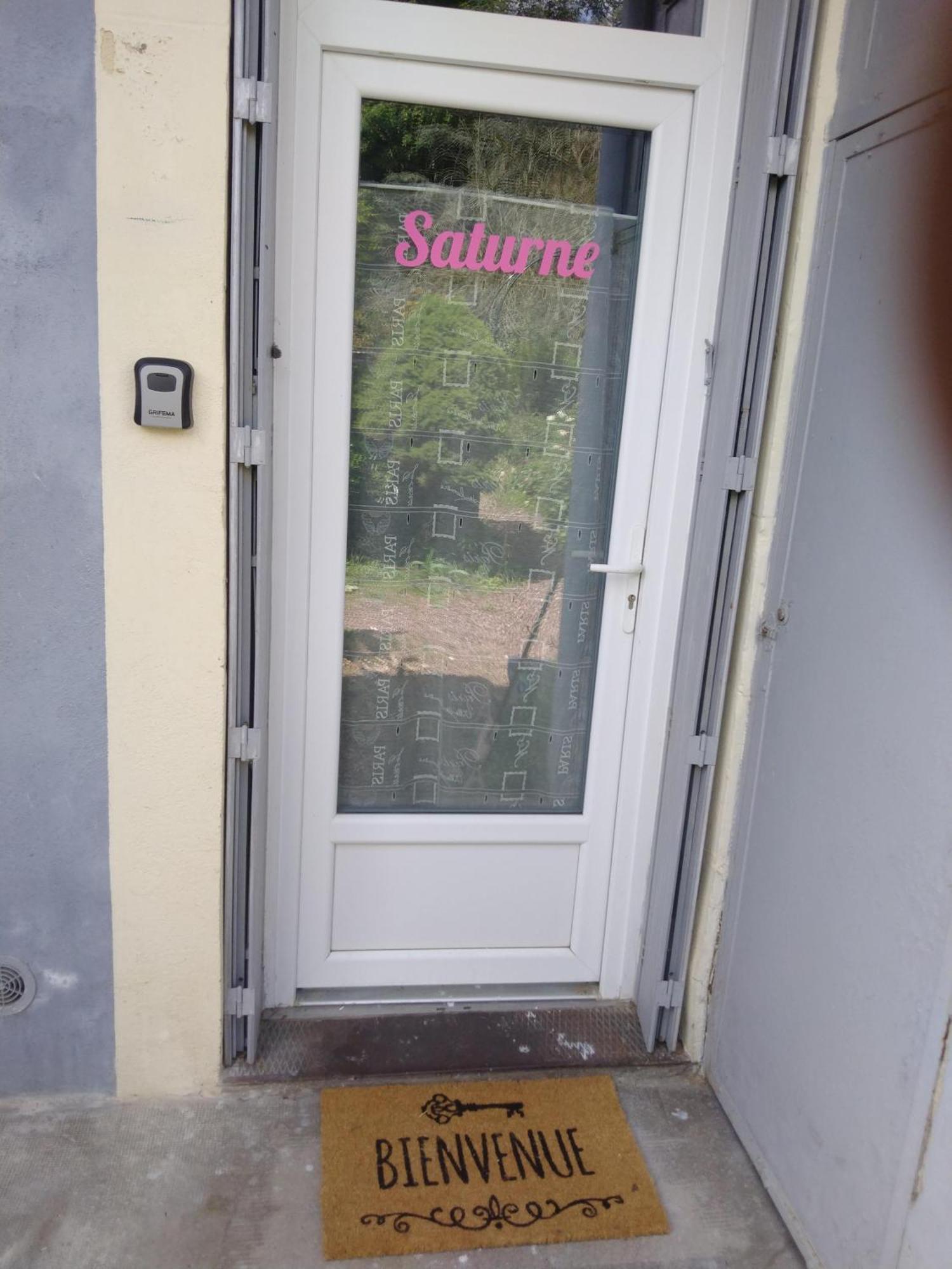 Saturne Apartment Fourchambault Exterior photo